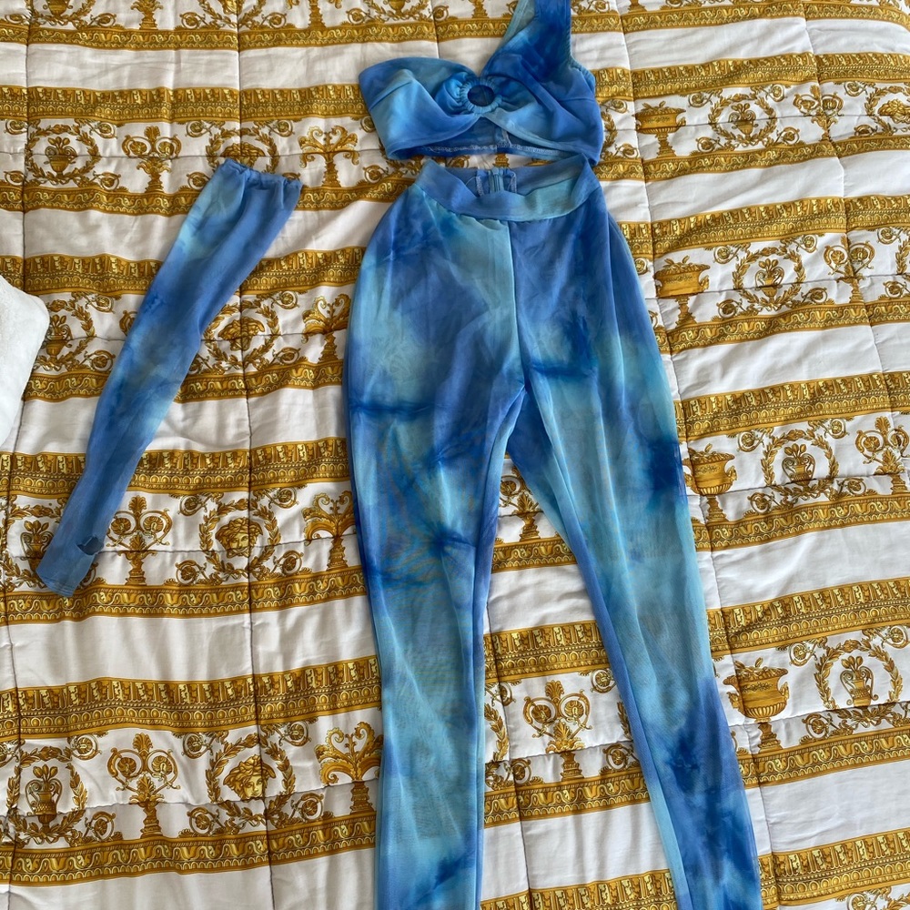 Custom Made - image 2